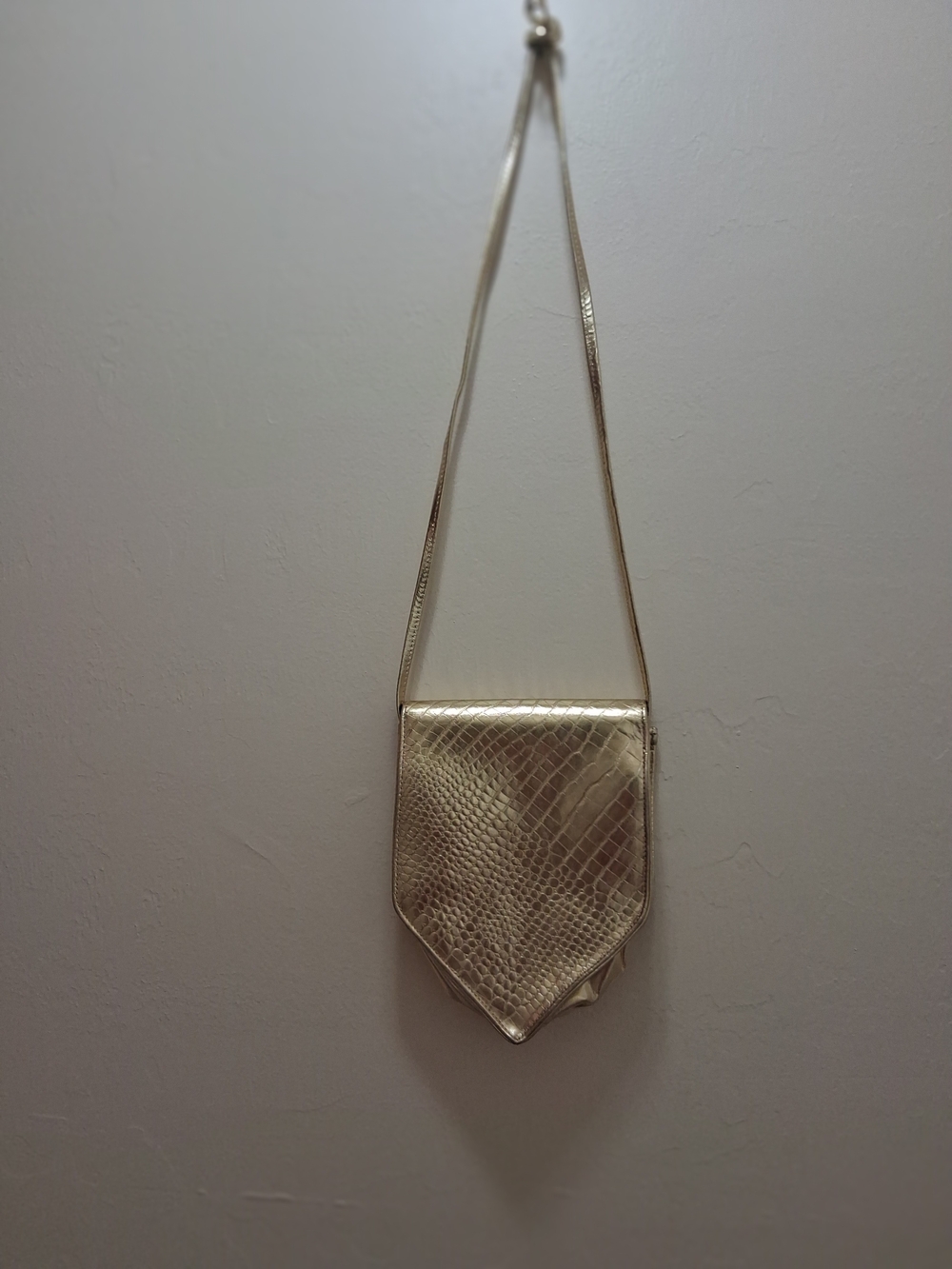 Metallic Gold Crossbody Bag with Textured Flap - Picture 2 of 6